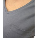 Dámské tričko s výstřihem do tvaru V a kapsou (-50%)